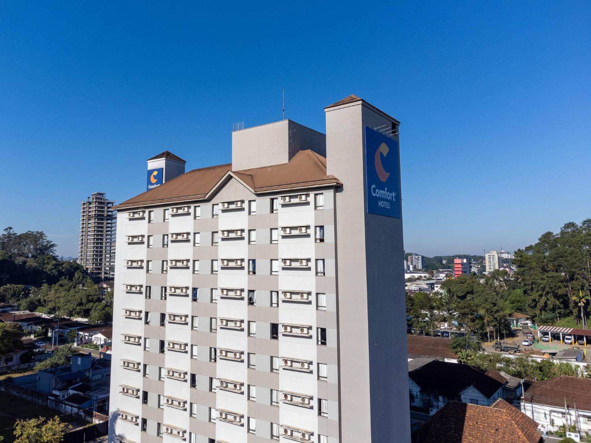Comfort Hotel Joinville Exterior photo