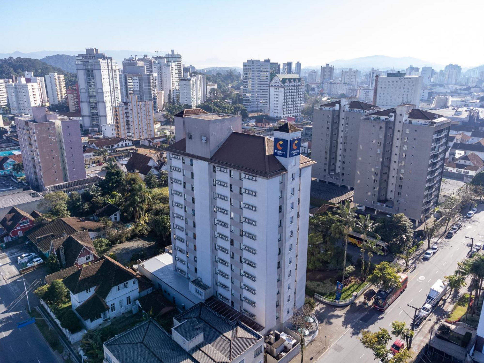 Comfort Hotel Joinville Exterior photo